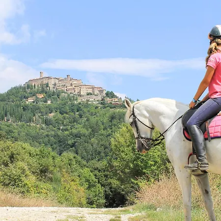 Апартаменты Sotto La Quercia