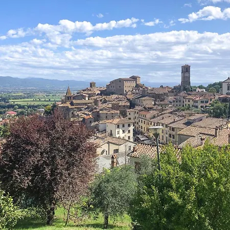 Апартаменты Sotto La Quercia *